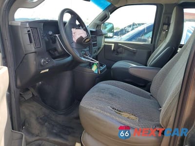 Zdjęcie 7 z 13 samochodu: 2017 CHEVROLET EXPRESS G3500 VIN:1GCZGHFG6H1130070 - miniatura