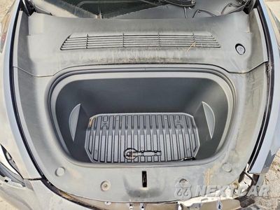 Zdjęcie 12 z 14 samochodu: 2024 TESLA MODEL Y VIN:7SAYGDEE0RF995133 - miniatura