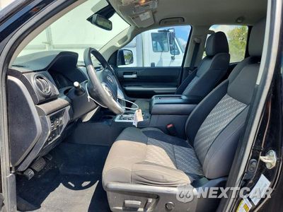 Zdjęcie 7 z 12 samochodu: 2020 TOYOTA TUNDRA SR5 VIN:5TFUY5F1XLX896097 - miniatura