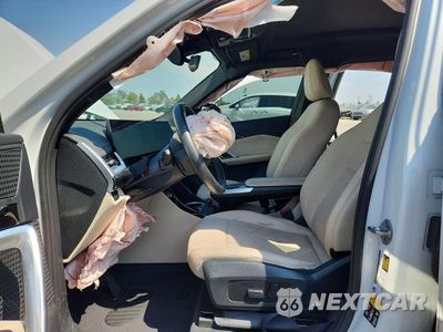 Zdjęcie 7 z 12 samochodu: 2023 BMW X1 XDRIVE28I VIN:WBX73EF09P5V72291 - miniatura