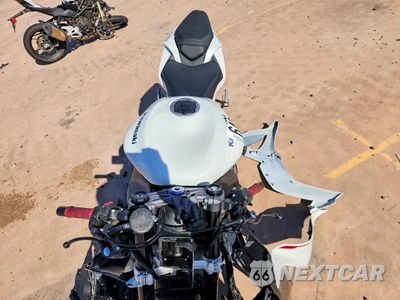 Piąte zdjęcie samochodu w środku: 2025 KAWASAKI ZX636 K VIN:JKBZXJK15SA010332 - miniatura