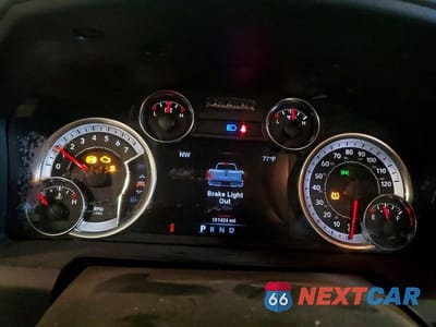 Zdjęcie 9 z 12 samochodu: 2013 RAM 1500 SLT VIN:1C6RR7GT2DS690969 - miniatura