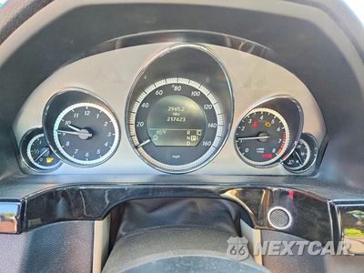 Zdjęcie 9 z 12 samochodu: 2010 MERCEDES-BENZ E 350 4MATIC VIN:WDDHF8HB8AA230330 - miniatura