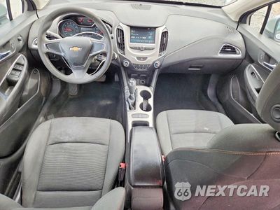 Zdjęcie 8 z 12 samochodu: 2016 CHEVROLET CRUZE LS VIN:1G1BC5SM2G7253778 - miniatura