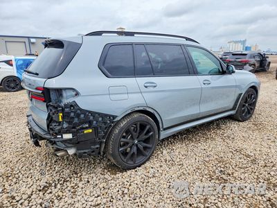 Trzecie zdjęcie samochodu z tyłu: 2025 BMW X7 XDRIVE40I VIN:5UX23EM00S9X27367 - miniatura