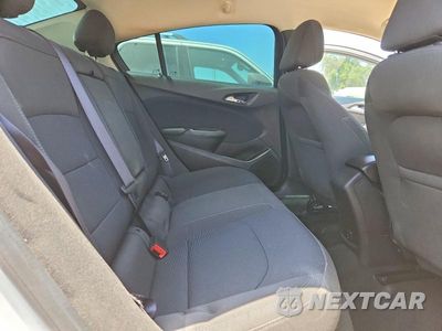 Zdjęcie 10 z 12 samochodu: 2017 CHEVROLET CRUZE LT VIN:3G1BE5SM6HS507716 - miniatura