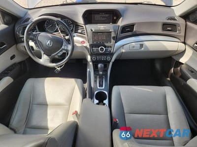 Zdjęcie 8 z 12 samochodu: 2017 ACURA ILX PREMIUM VIN:19UDE2F70HA005158 - miniatura