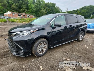 2026 TOYOTA SIENNA LE 5TDKRKEC6TS298262 - główne zdjęcie licytacji z USA - miniatura
