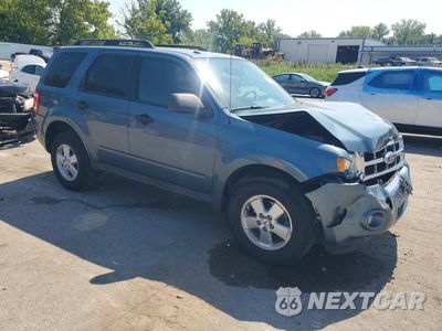 Czwarte zdjęcie samochodu z boku: 2011 FORD ESCAPE XLT VIN:1FMCU0D78BKB45623 - miniatura