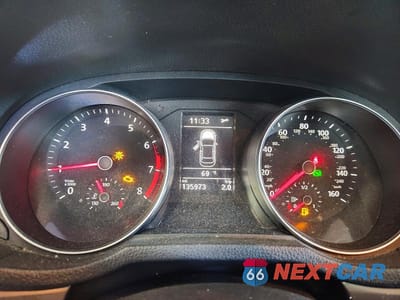 Zdjęcie 9 z 12 samochodu: 2018 VOLKSWAGEN PASSAT S VIN:1VWAA7A34JC029999 - miniatura