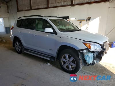 Czwarte zdjęcie samochodu z boku: 2006 TOYOTA RAV4 LIMITED VIN:JTMZD31V265029776 - miniatura