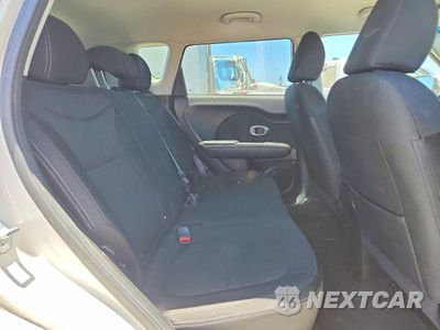 Zdjęcie 10 z 12 samochodu: 2014 KIA SOUL BASE VIN:KNDJN2A2XE7003603 - miniatura