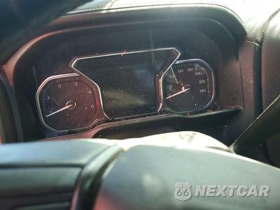 Zdjęcie 9 z 12 samochodu: 2021 GMC SIERRA K2500 AT4 VIN:1GT49PEY7MF265001 - miniatura