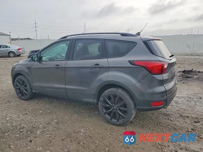 Drugie zdjęcie samochodu z przodu: 2019 FORD ESCAPE SE VIN:1FMCU9GD9KUA95776 - miniatura
