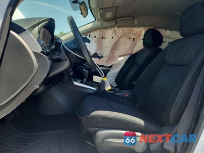 Zdjęcie 7 z 12 samochodu: 2019 NISSAN SENTRA SV VIN:3N1AB7AP0KY299178 - miniatura