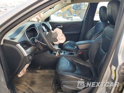 Zdjęcie 7 z 12 samochodu: 2014 JEEP CHEROKEE SPORT VIN:1C4PJLAB2EW299010 - miniatura