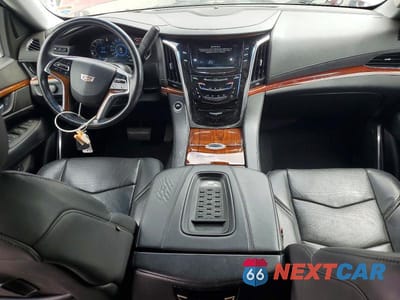 Zdjęcie 8 z 13 samochodu: 2016 CADILLAC ESCALADE LUXURY VIN:1GYS4BKJ1GR478751 - miniatura