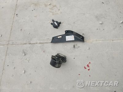 Zdjęcie 12 z 13 samochodu: 2022 CHEVROLET SILVERADO K2500 CUSTOM VIN:1GC4YMEYXNF334153 - miniatura