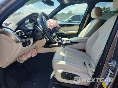 Zdjęcie 7 z 13 samochodu: 2018 BMW X5 SDRIVE35I VIN:5UXKR2C55J0Z17758 - miniatura