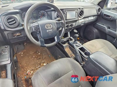 Zdjęcie 8 z 12 samochodu: 2016 TOYOTA TACOMA SR VIN:5TFRX5GN1GX059352 - miniatura