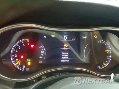 Zdjęcie 9 z 14 samochodu: 2017 JEEP GRAND CHEROKEE LAREDO VIN:1C4RJFAG8HC882273 - miniatura