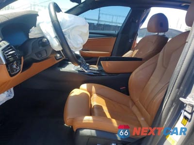 Zdjęcie 7 z 12 samochodu: 2022 BMW 540 I VIN:WBA53BJ02NWX58138 - miniatura