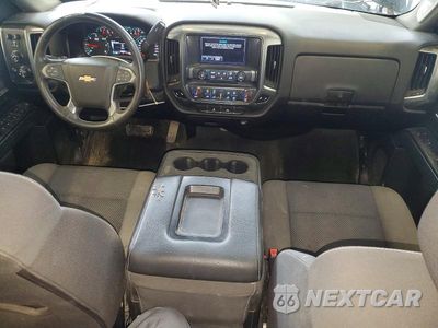 Zdjęcie 8 z 12 samochodu: 2017 CHEVROLET SILVERADO K1500 LT VIN:1GCVKREH9HZ203575 - miniatura
