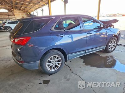 Trzecie zdjęcie samochodu z tyłu: 2018 CHEVROLET EQUINOX LS VIN:3GNAXHEV2JS638772 - miniatura