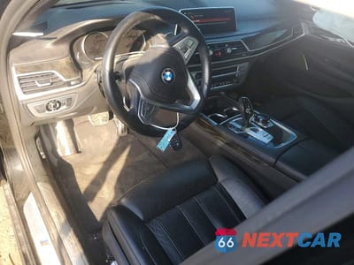 Zdjęcie 8 z 12 samochodu: 2019 BMW 740 XI VIN:WBA7E4C56KGV28678 - miniatura