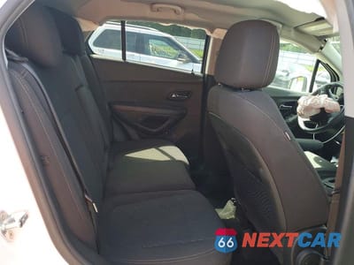 Zdjęcie 11 z 13 samochodu: 2021 CHEVROLET TRAX LS VIN:KL7CJKSB0MB301184 - miniatura