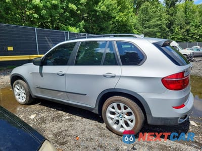 Drugie zdjęcie samochodu z przodu: 2013 BMW X5 XDRIVE35I VIN:5UXZV4C55DL994493 - miniatura