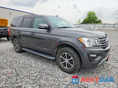Czwarte zdjęcie samochodu z boku: 2019 FORD EXPEDITION XLT VIN:1FMJU1JT0KEA48185 - miniatura