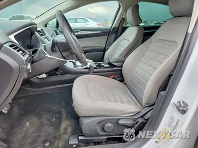 Zdjęcie 7 z 12 samochodu: 2016 FORD FUSION S VIN:3FA6P0G74GR333357 - miniatura