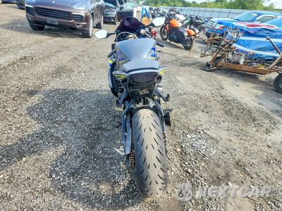 Czwarte zdjęcie samochodu z boku: 2013 HONDA CBR1000 RR-ABS VIN:JH2SC5988DK400038 - miniatura