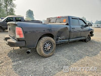 Trzecie zdjęcie samochodu z tyłu: 2016 RAM 3500 SLT VIN:3C63R3HL7GG372323 - miniatura