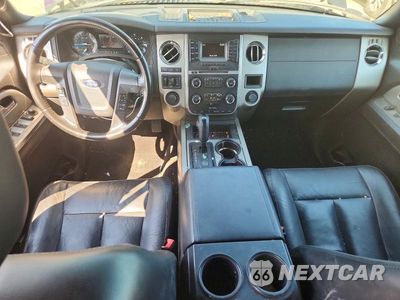 Zdjęcie 8 z 12 samochodu: 2015 FORD EXPEDITION XLT VIN:1FMJU1JT4FEF23276 - miniatura
