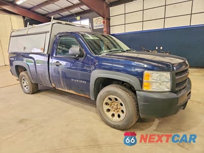 Czwarte zdjęcie samochodu z boku: 2012 CHEVROLET SILVERADO K1500 VIN:1GCNKPEX5CZ192711 - miniatura