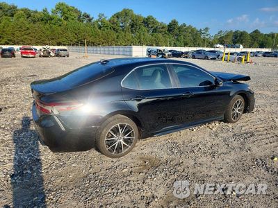 Trzecie zdjęcie samochodu z tyłu: 2023 TOYOTA CAMRY SE VIN:4T1G11AK7PU739530 - miniatura