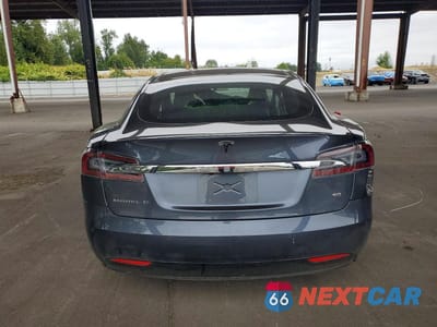Zdjęcie 6 z 13 samochodu: 2016 TESLA MODEL S VIN:5YJSA1E14GF177756 - miniatura