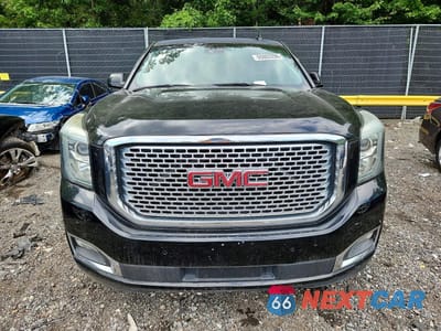 Piąte zdjęcie samochodu w środku: 2016 GMC YUKON XL DENALI VIN:1GKS1HKJ5GR112040 - miniatura