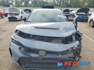 Piąte zdjęcie samochodu w środku: 2025 HONDA CIVIC TYPE-R VIN:JHMFL5G42SX006947 - miniatura
