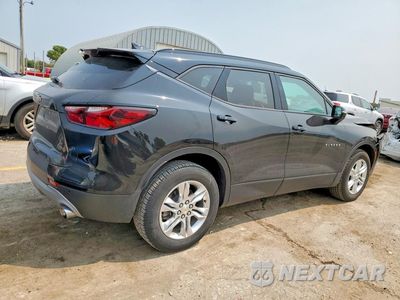 Trzecie zdjęcie samochodu z tyłu: 2019 CHEVROLET BLAZER 1LT VIN:3GNKBBRAXKS642447 - miniatura