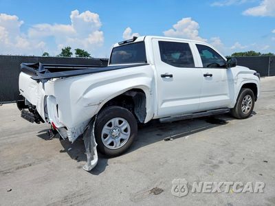 Trzecie zdjęcie samochodu z tyłu: 2024 TOYOTA TUNDRA SR VIN:5TFKB5DB3RX174838 - miniatura
