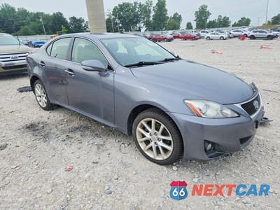 Czwarte zdjęcie samochodu z boku: 2013 LEXUS IS 250 VIN:JTHCF5C26D5061253 - miniatura