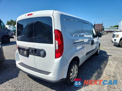 Trzecie zdjęcie samochodu z tyłu: 2019 RAM PROMASTER CITY SLT VIN:ZFBHRFBB0K6M00945 - miniatura