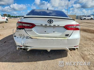 Zdjęcie 6 z 12 samochodu: 2021 TOYOTA CAMRY XSE VIN:4T1K61BK6MU025541 - miniatura