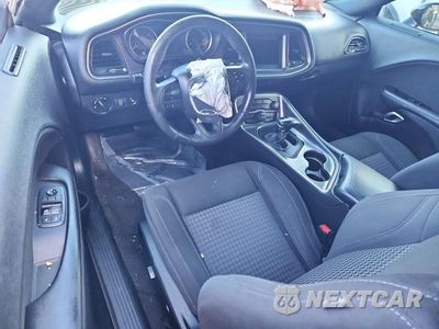 Zdjęcie 8 z 12 samochodu: 2018 DODGE CHALLENGER SXT VIN:2C3CDZAG1JH279557 - miniatura