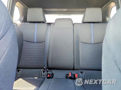 Zdjęcie 10 z 13 samochodu: 2024 TOYOTA COROLLA CROSS HYBRID SE VIN:7MUFBABG4RV024144 - miniatura