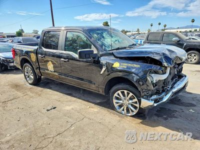 Czwarte zdjęcie samochodu z boku: 2023 FORD F150 SUPERCREW VIN:1FTFW1E80PFC47510 - miniatura