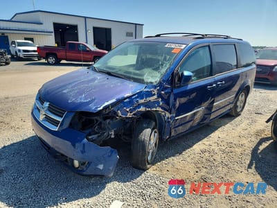 2010 DODGE GRAND CARAVAN SXT 2D4RN5DX5AR290078 - główne zdjęcie licytacji z USA - miniatura
